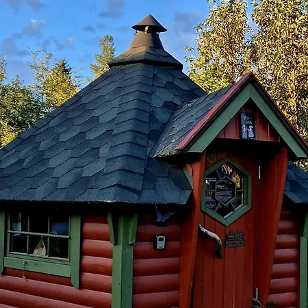 Apartament Lykke House Hot Tub, Grill Hut Northern Lights *