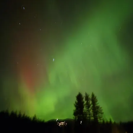 Lykke House Hot Tub, Grill Hut Northern Lights *