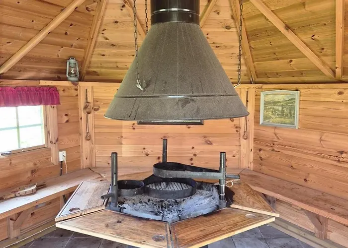 公寓 Lykke House Hot Tub, Grill Hut Northern Lights 特吕西尔