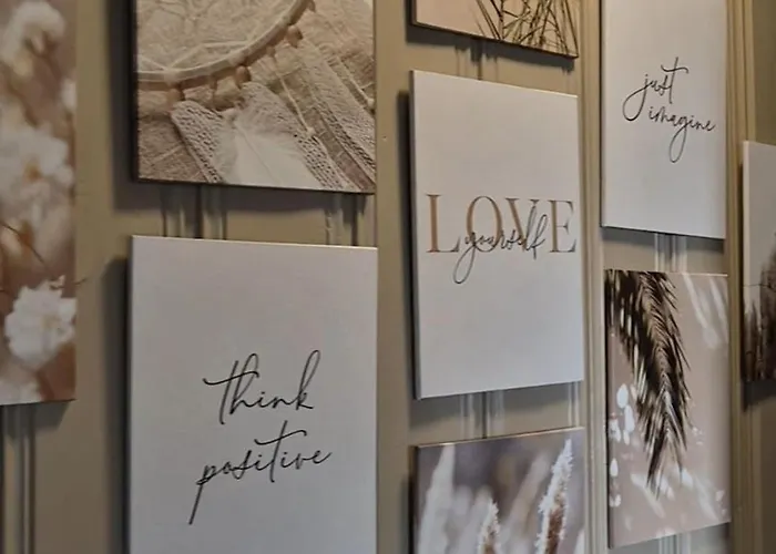 Apartamento Lykke House Hot Tub, Grill Hut Northern Lights